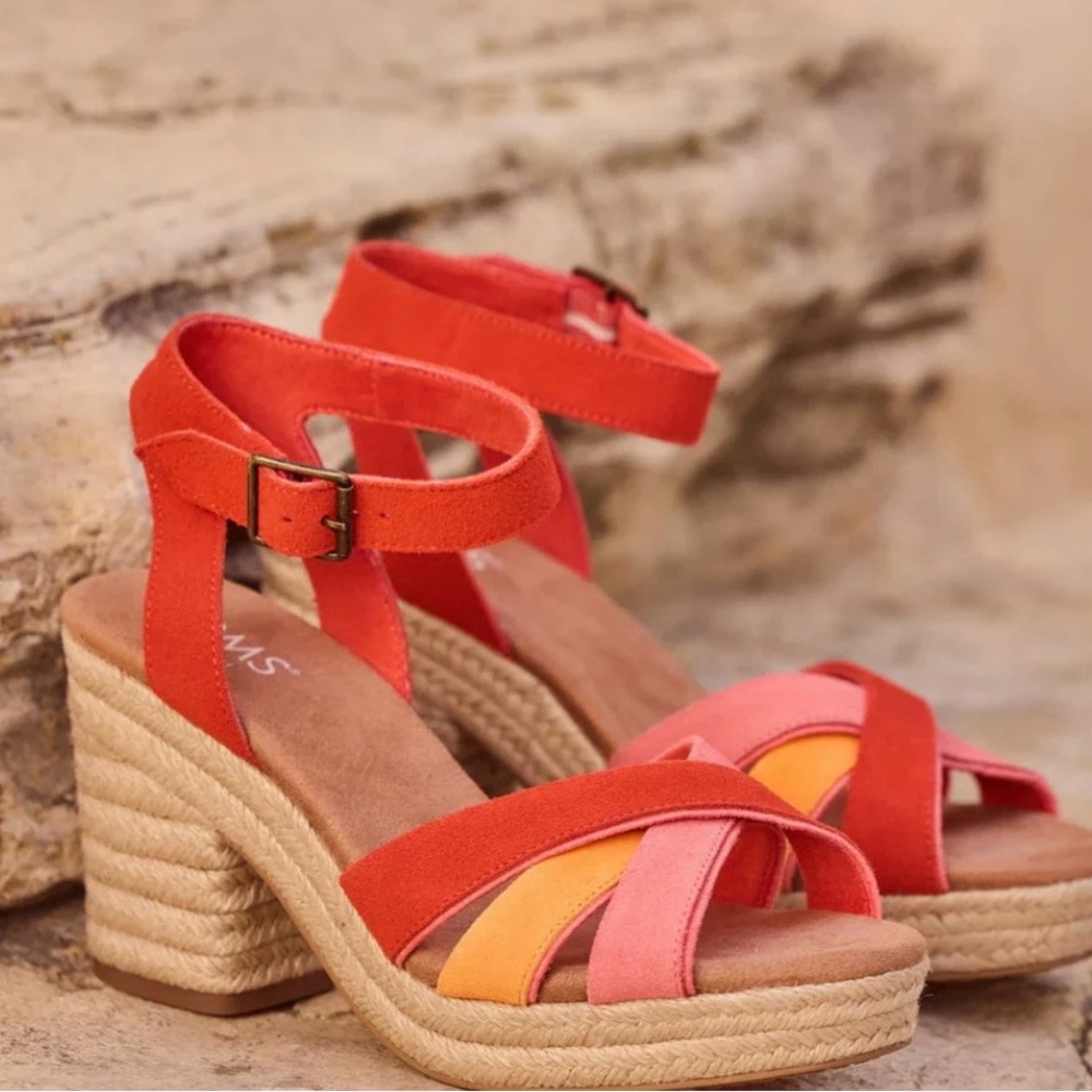 ☀️ NWT ☀️TOMS • Majorca Strappy Sandal